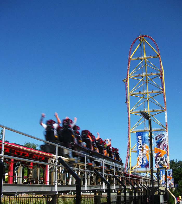 Top_Thrill_Dragster_at_Cedar_Point
